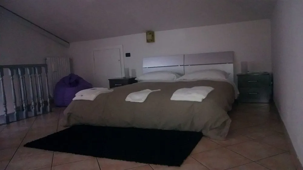 Arooms Affittacamere Bergamo Guest house